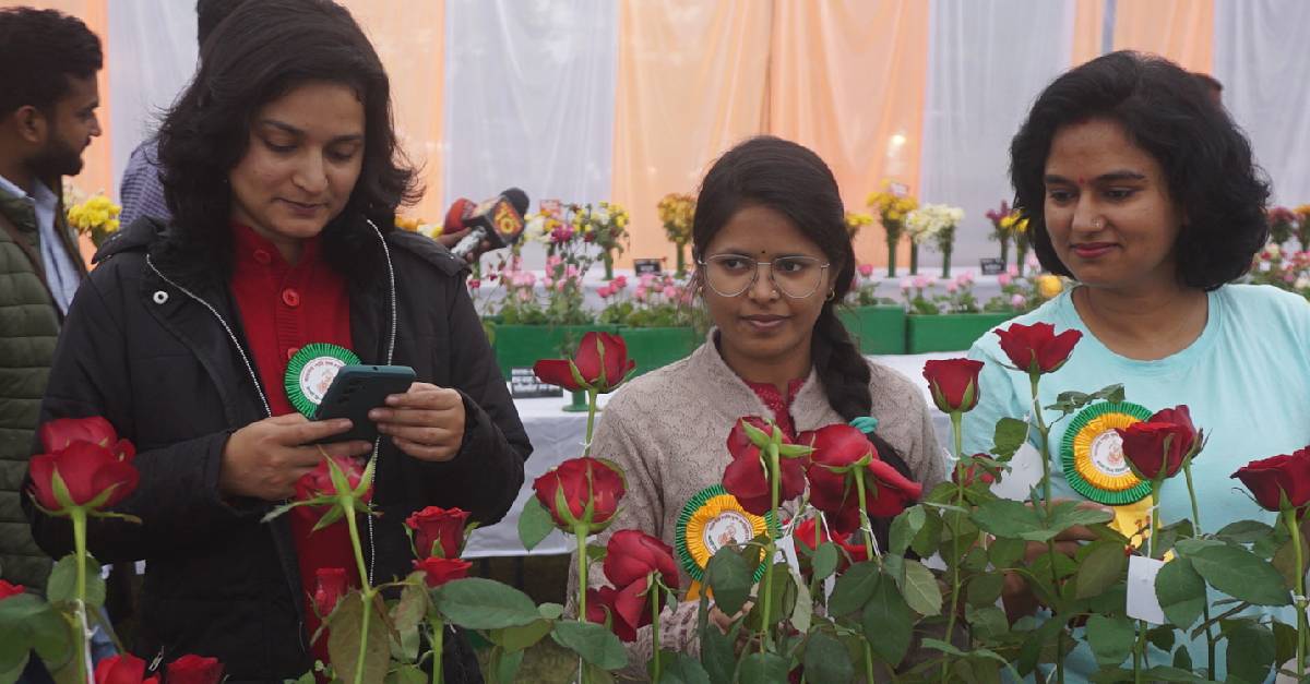 Malviya Smriti flower exhibition organized on the birth anniversary of Mahamana