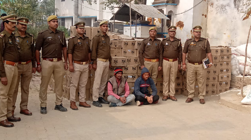 Varanasi Police : मिर्जामुराद पुलिस को मिली बड़ी सफलता, 491 पेटी अवैध शराब के साथ तस्कर गिरफ्तार