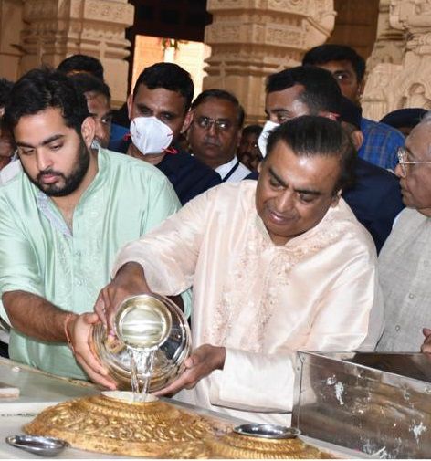 Mukesh Ambani Donates Rs 1.51 Crore on Visit to Somnath Temple