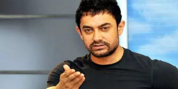 बर्थडे स्पेशल: आइए जानते हैं आमिर खान के बारे में कुछ खास बातें
