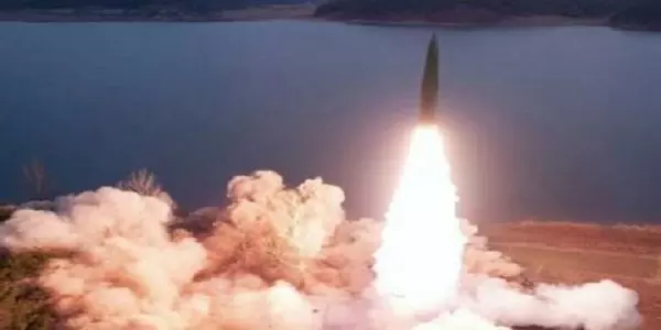 दक्षिण कोरिया व अमेरिका के संयुक्त सैन्य अभ्यास के बीच उत्तर कोरिया ने फिर दागी लंबी दूरी की मिसाइल