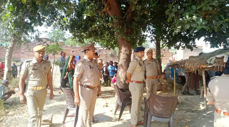 चौबेपुर : खेत में सो रहे वृद्ध की सरिया घोंप कर हत्या, जांच में जुटी पुलिस