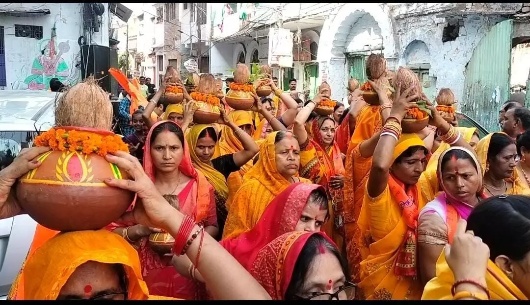 बागेश्वरी देवी मंदिर में नौ दिवसीय नवाह्न परायण का शुभारंभ, गाजे-बाजे से निकली भव्य कलश शोभायात्रा