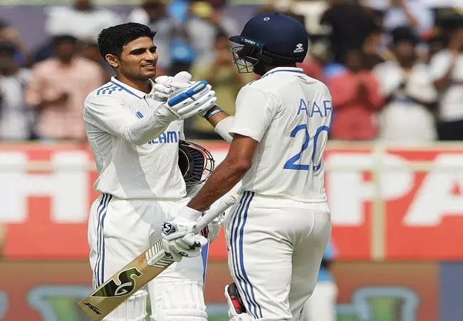 विशाखापत्तनम टेस्ट : तीसरे दिन का खेल खत्म, दूसरी पारी में इंग्लैंड 67 पर एक विकेट, भारत को जीत के लिए चाहिए 9 विकेट