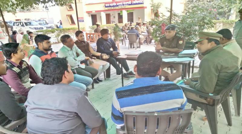 Varanasi : सहायक पुलिस आयुक्त पिण्डरा ने सर्राफा व्यापारियों संग की बैठक, सुरक्षा को लेकर पुलिस ने दिया आश्वासन